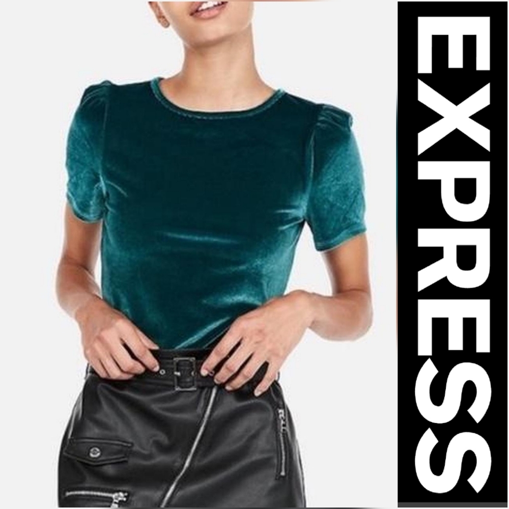 🧡🤍🍀Express Teal Green Velvet Short Sleeve Top Size XS